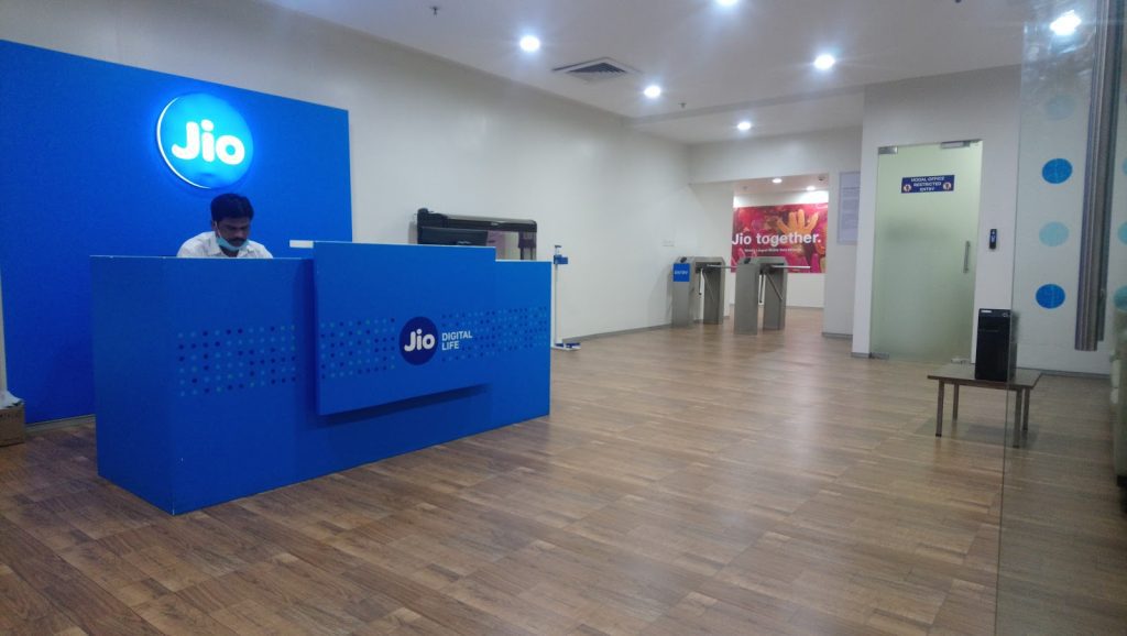 Reliance Jio (Jio) Off Campus Drive 2026 - Jio Off Campus Drive 2026 | Graduate Engineer Trainee Network | Mumbai — Apply Now