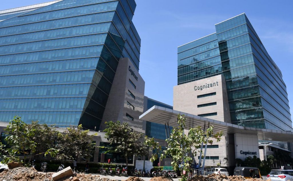Cognizant Off Campus Drive 2026 - Cognizant Service Desk Off Campus 2026 | Digital Workplace Practice | PAN India — Apply Now